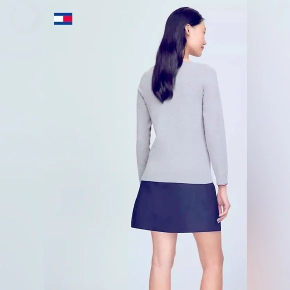 NWT- Tommy Hilfiger sweater women’s size small color gray - Picture 7 of 9